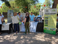 Stand del IAGRO en la Facultad de Ciencias Agrarias en Corrientes durante la Semana Agroecológica